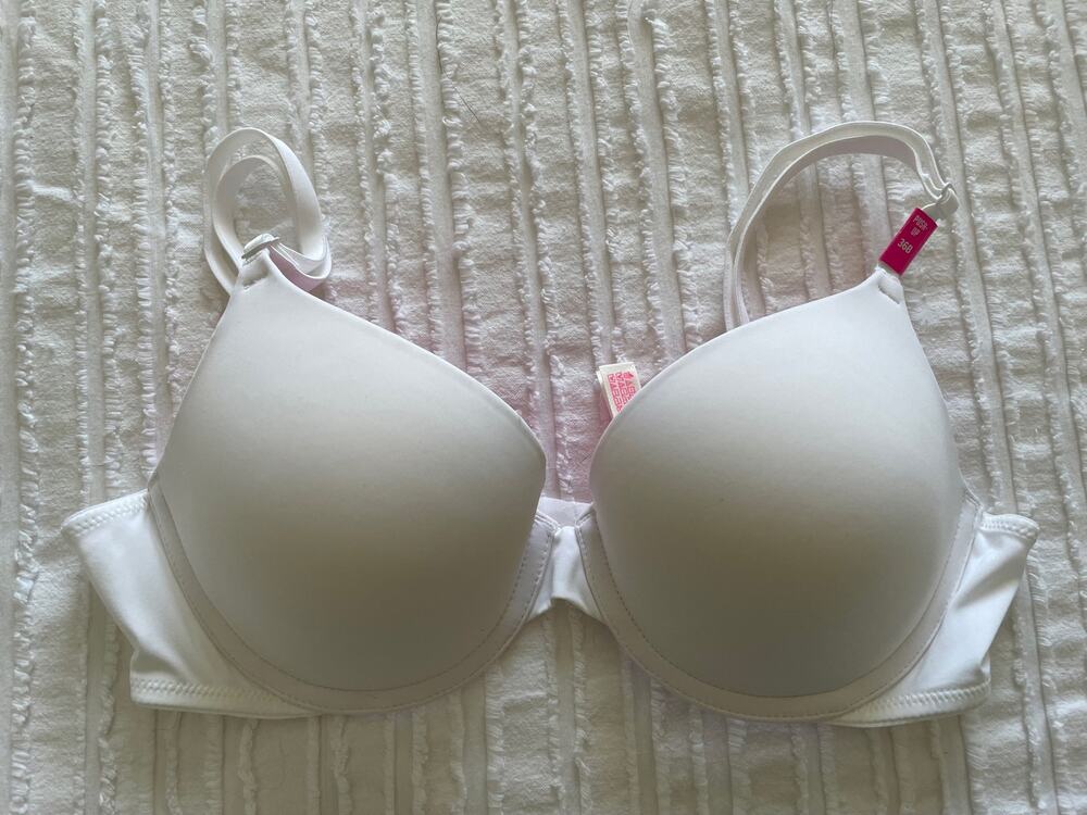 PINK Victoria's Secret | NWT Wear Everywhere Push-Up Bra White 36B